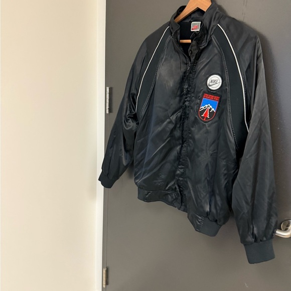 Nike vintage L SATIN ultra rare collectible EXC vintage cond “Athletics West” - Picture 5 of 15